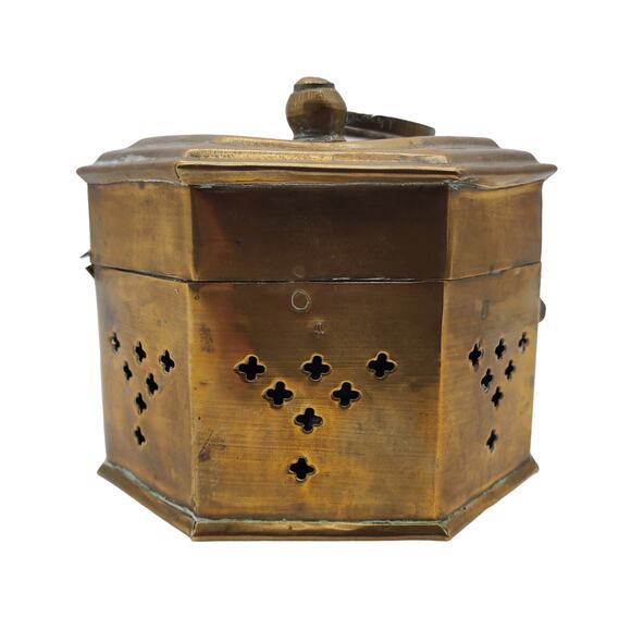 Brass Hinged Cricket Box Ball Feet Vintage India Small Trinket Storage Jewelry - Picture 10 of 13